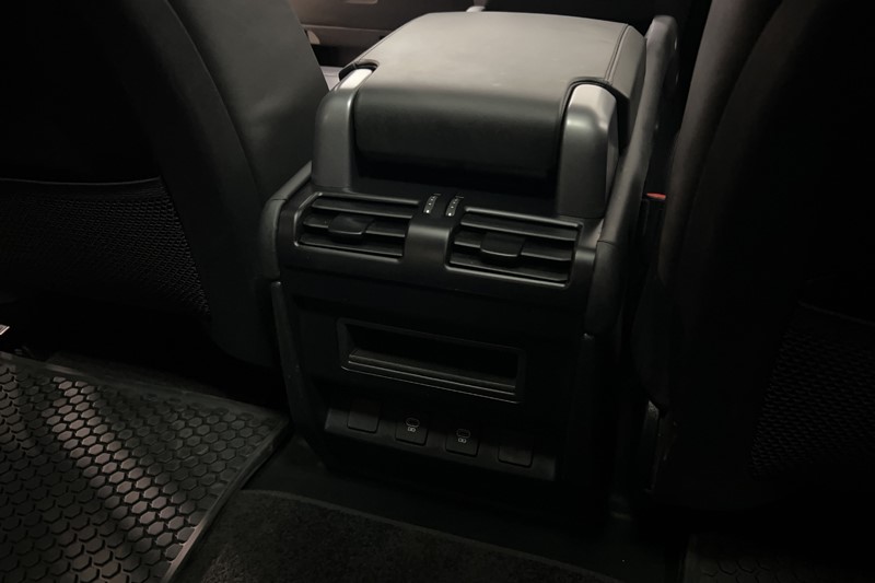 2024 (24) LAND ROVER DEFENDER 3.0 D250 X-Dynamic HSE 90 3dr Auto 5108293