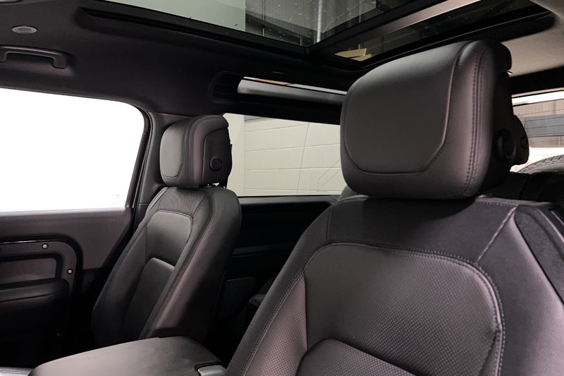 2024 (24) LAND ROVER DEFENDER 3.0 D250 X-Dynamic HSE 90 3dr Auto 5108322