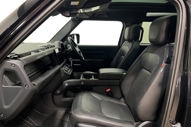 2024 (24) LAND ROVER DEFENDER 3.0 D250 X-Dynamic HSE 90 3dr Auto 5108284