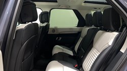 2024 (74) LAND ROVER DISCOVERY 3.0 D350 Dynamic HSE 5dr Auto 5071624