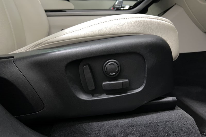 2023 (72) LAND ROVER RANGE ROVER VELAR 2.0 D200 Edition 5dr Auto 5079759