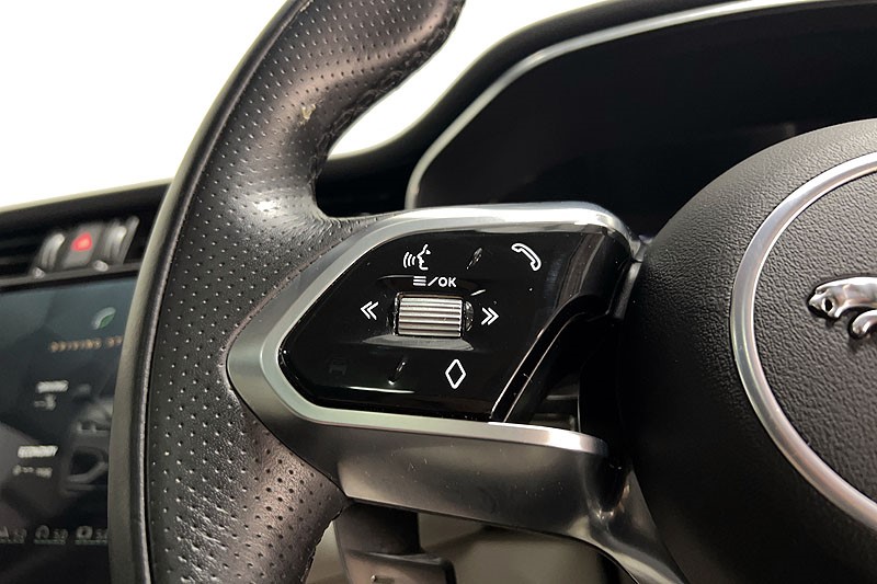 2023 (72) JAGUAR F-PACE 2.0 D200 R-Dynamic S 5dr Auto AWD 5104495