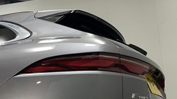 2023 (72) JAGUAR F-PACE 2.0 D200 R-Dynamic S 5dr Auto AWD 5104520