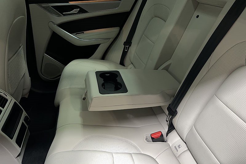 2023 (72) JAGUAR F-PACE 2.0 D200 R-Dynamic S 5dr Auto AWD 5104515