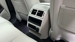 2023 (72) JAGUAR F-PACE 2.0 D200 R-Dynamic S 5dr Auto AWD 5104485