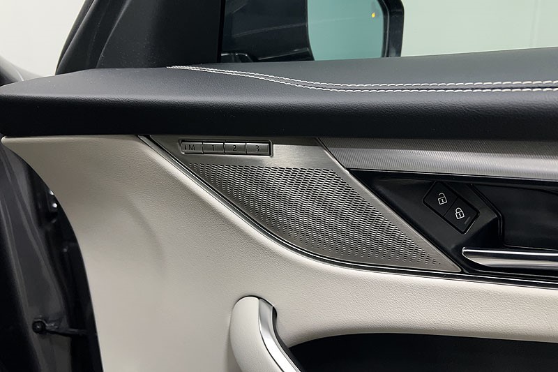 2023 (72) JAGUAR F-PACE 2.0 D200 R-Dynamic S 5dr Auto AWD 5104488