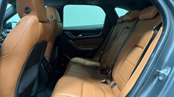 2021 (21) JAGUAR F-PACE 2.0 P400e R-Dynamic HSE 5dr Auto AWD 5080884