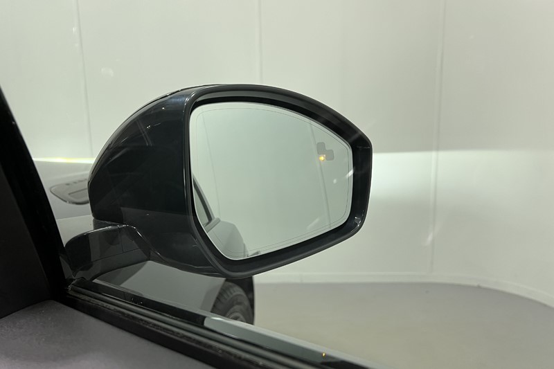 2022 (71) LAND ROVER RANGE ROVER VELAR 2.0 P400e R-Dynamic HSE 5dr Auto 5095816