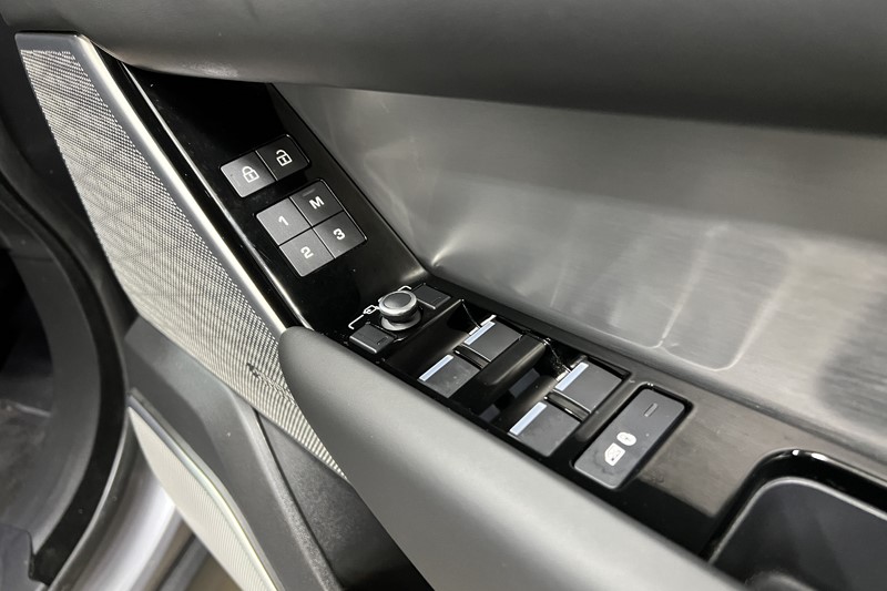 2022 (71) LAND ROVER RANGE ROVER VELAR 2.0 P400e R-Dynamic HSE 5dr Auto 5095815