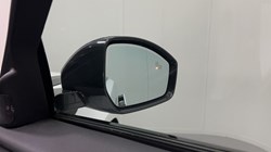 2022 (22) LAND ROVER RANGE ROVER VELAR 2.0 D200 Edition 5dr Auto 5095125