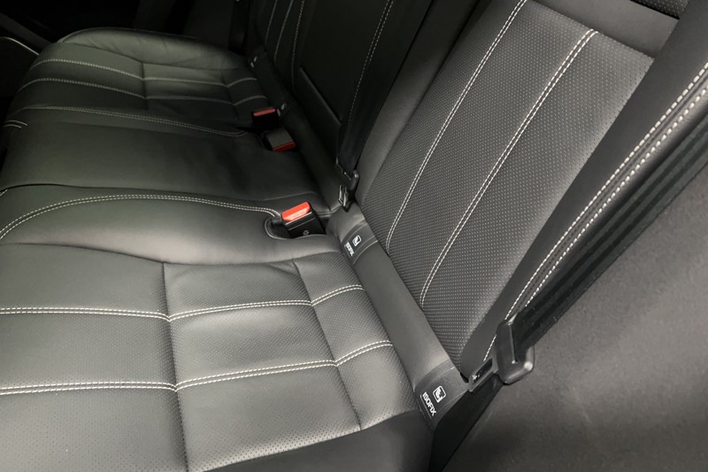 2022 (22) LAND ROVER RANGE ROVER VELAR 2.0 D200 Edition 5dr Auto 5095152