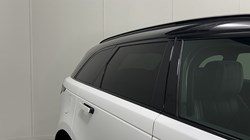 2022 (22) LAND ROVER RANGE ROVER VELAR 2.0 D200 Edition 5dr Auto 5095162