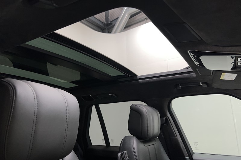 2021 (71) LAND ROVER RANGE ROVER 3.0 D300 Westminster Black 4dr Auto 5094714