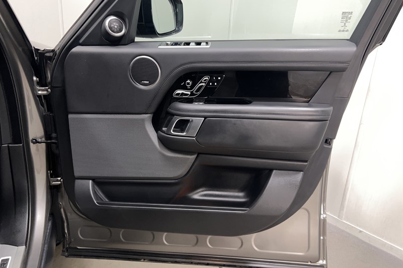 2021 (71) LAND ROVER RANGE ROVER 3.0 D300 Westminster Black 4dr Auto 5094707