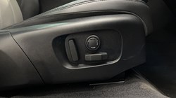 2023 (23) LAND ROVER RANGE ROVER EVOQUE 2.0 D200 Evoque Edition 5dr Auto 5107565