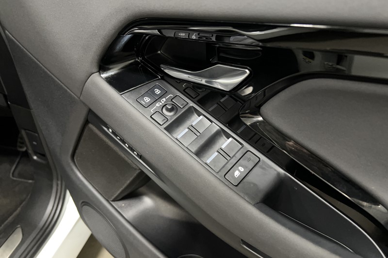 2023 (73) LAND ROVER RANGE ROVER EVOQUE 1.5 P300e Dynamic SE 5dr Auto 5107218