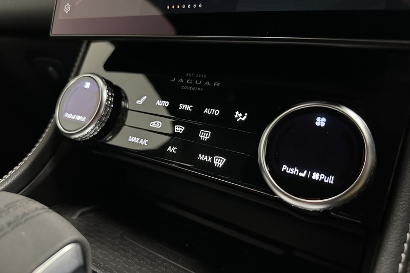 2022 (72) JAGUAR F-PACE 2.0 P400e R-Dynamic S 5dr Auto AWD 5132880