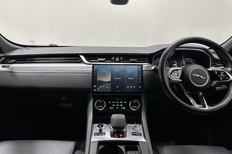 2022 (72) JAGUAR F-PACE 2.0 P400e R-Dynamic S 5dr Auto AWD 5132865