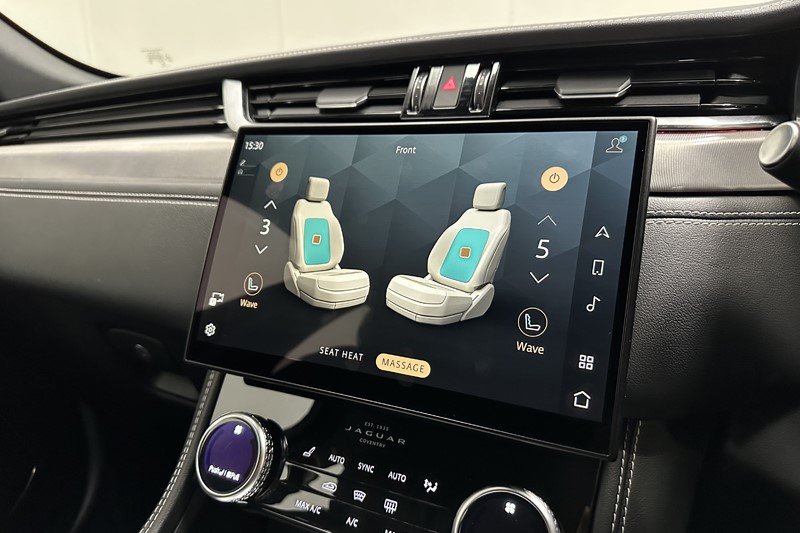 2022 (72) JAGUAR F-PACE 2.0 P400e R-Dynamic S 5dr Auto AWD 5132888