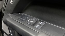 2024 (24) LAND ROVER DEFENDER 3.0 D350 X-Dynamic HSE 90 3dr Auto 5124738