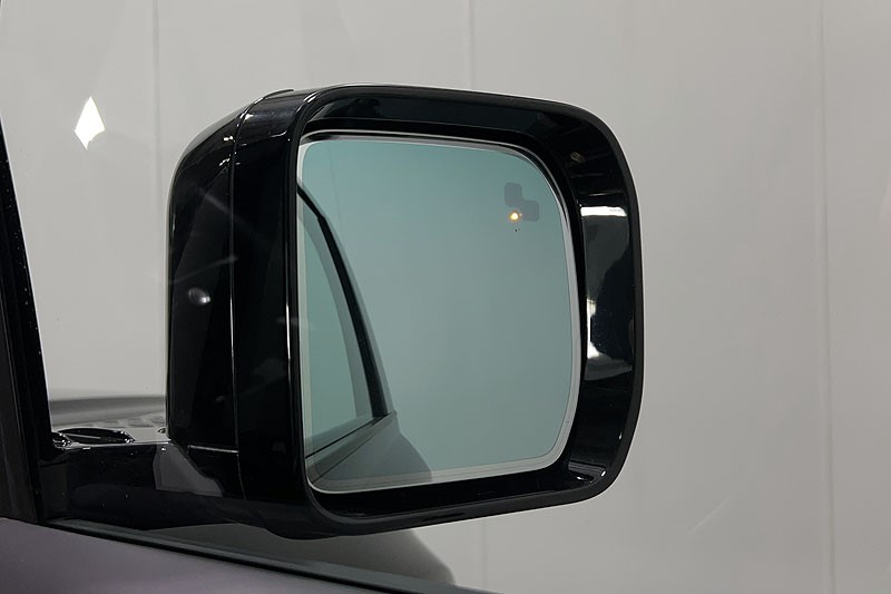 2024 (24) LAND ROVER DEFENDER 3.0 D350 X-Dynamic HSE 90 3dr Auto 5124739