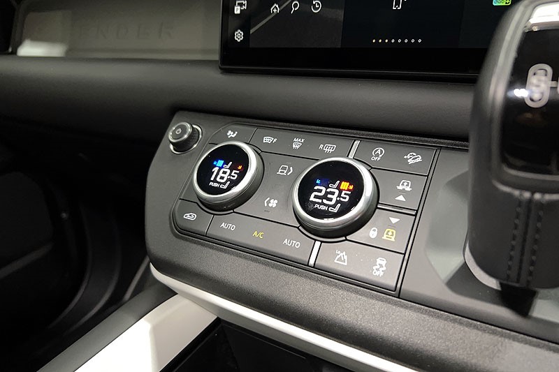 2024 (24) LAND ROVER DEFENDER 3.0 D350 X-Dynamic HSE 90 3dr Auto 5124748