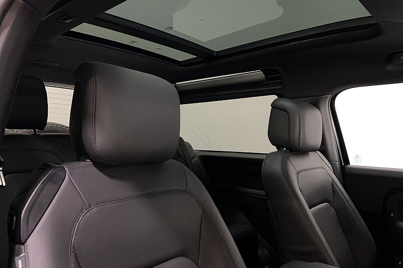 2024 (24) LAND ROVER DEFENDER 3.0 D350 X-Dynamic HSE 90 3dr Auto 5124742