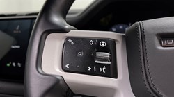 2024 (24) LAND ROVER DEFENDER 3.0 D350 X-Dynamic HSE 90 3dr Auto 5124745