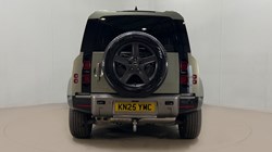 2025 (25) LAND ROVER DEFENDER 3.0 D350 X-Dynamic SE 110 5dr Auto 5118694