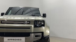 2025 (25) LAND ROVER DEFENDER 3.0 D350 X-Dynamic SE 110 5dr Auto 5118747
