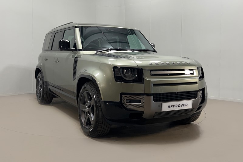 2025 (25) LAND ROVER DEFENDER 3.0 D350 X-Dynamic SE 110 5dr Auto