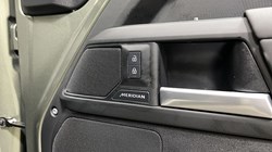 2025 (25) LAND ROVER DEFENDER 3.0 D350 X-Dynamic SE 110 5dr Auto 5118702