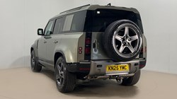 2025 (25) LAND ROVER DEFENDER 3.0 D350 X-Dynamic SE 110 5dr Auto 5118690