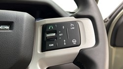 2025 (25) LAND ROVER DEFENDER 3.0 D350 X-Dynamic SE 110 5dr Auto 5118710