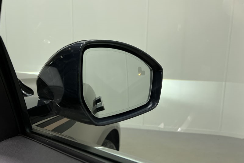 2021 (70) LAND ROVER RANGE ROVER EVOQUE 2.0 D200 R-Dynamic SE 5dr Auto 5092119