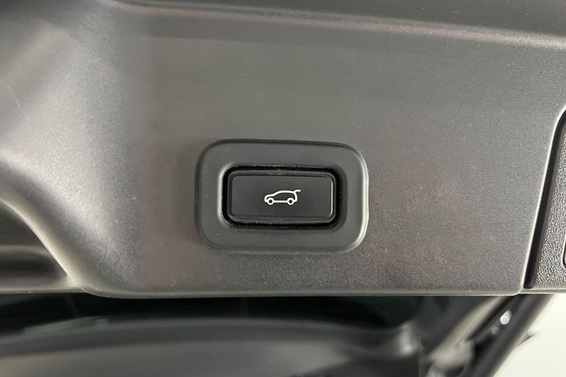 2021 (70) LAND ROVER RANGE ROVER EVOQUE 2.0 D200 R-Dynamic SE 5dr Auto 5092147