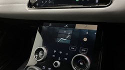 2021 (70) LAND ROVER RANGE ROVER EVOQUE 2.0 D200 R-Dynamic SE 5dr Auto 5092133