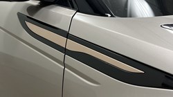 2021 (70) LAND ROVER RANGE ROVER EVOQUE 2.0 D200 R-Dynamic SE 5dr Auto 5092152