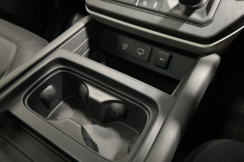 2024 (24) LAND ROVER DEFENDER 2.0 P400e X-Dynamic HSE 110 5dr Auto 5117186