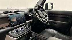 2024 (24) LAND ROVER DEFENDER 2.0 P400e X-Dynamic HSE 110 5dr Auto 5117198