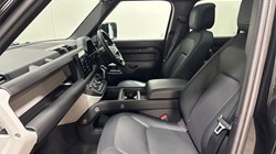 2024 (24) LAND ROVER DEFENDER 2.0 P400e X-Dynamic HSE 110 5dr Auto 5117166