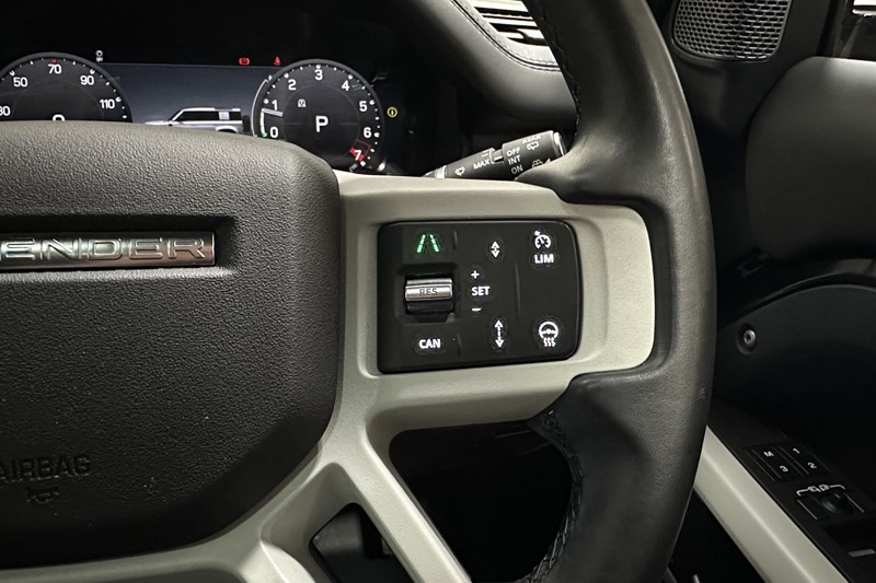 2024 (24) LAND ROVER DEFENDER 2.0 P400e X-Dynamic HSE 110 5dr Auto 5117183