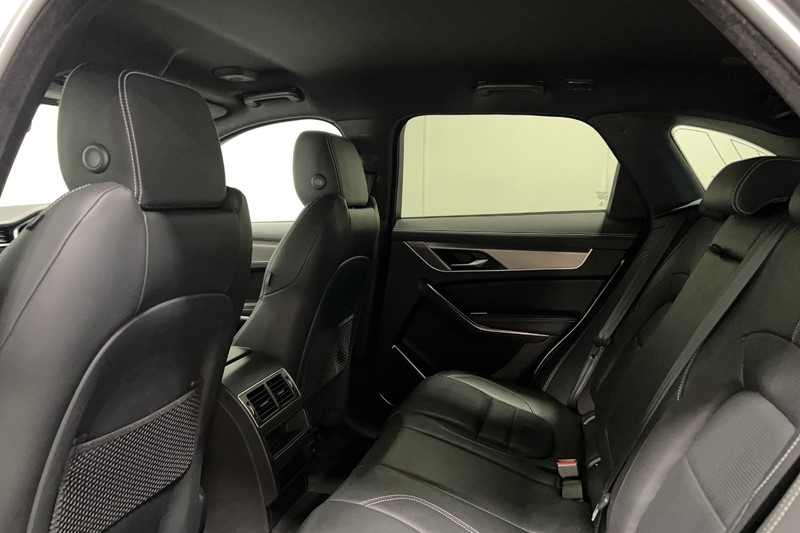 2022 (22) JAGUAR F-PACE 3.0 D300 R-Dynamic SE 5dr Auto AWD 5092595