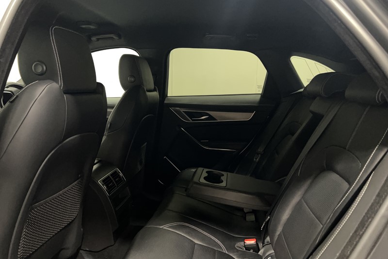 2022 (22) JAGUAR F-PACE 3.0 D300 R-Dynamic SE 5dr Auto AWD 5092599