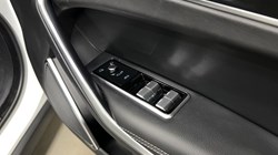 2022 (22) JAGUAR F-PACE 3.0 D300 R-Dynamic SE 5dr Auto AWD 5092572