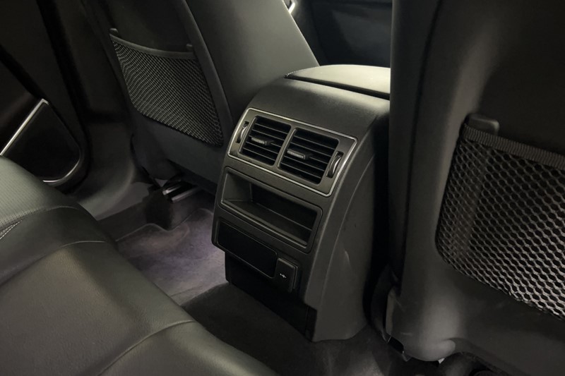 2022 (22) JAGUAR F-PACE 3.0 D300 R-Dynamic SE 5dr Auto AWD 5092570