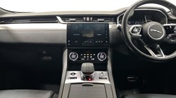 2022 (22) JAGUAR F-PACE 3.0 D300 R-Dynamic SE 5dr Auto AWD 5092568