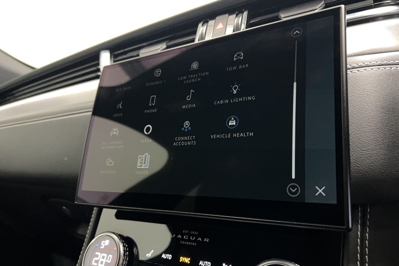 2022 (22) JAGUAR F-PACE 3.0 D300 R-Dynamic SE 5dr Auto AWD 5092588