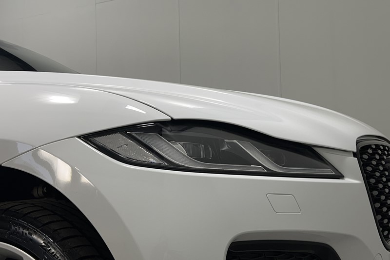 2022 (22) JAGUAR F-PACE 3.0 D300 R-Dynamic SE 5dr Auto AWD 5092610