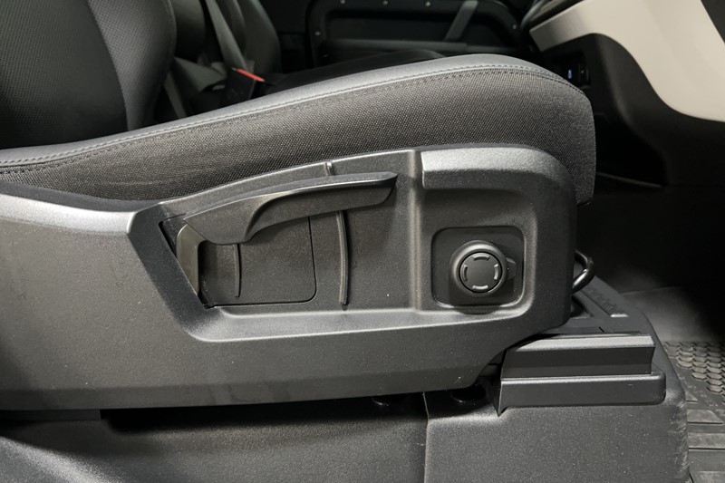 2025 (25) LAND ROVER COMMERCIAL DEFENDER 3.0 D250 Hard Top S Auto [3 Seat] 5092483